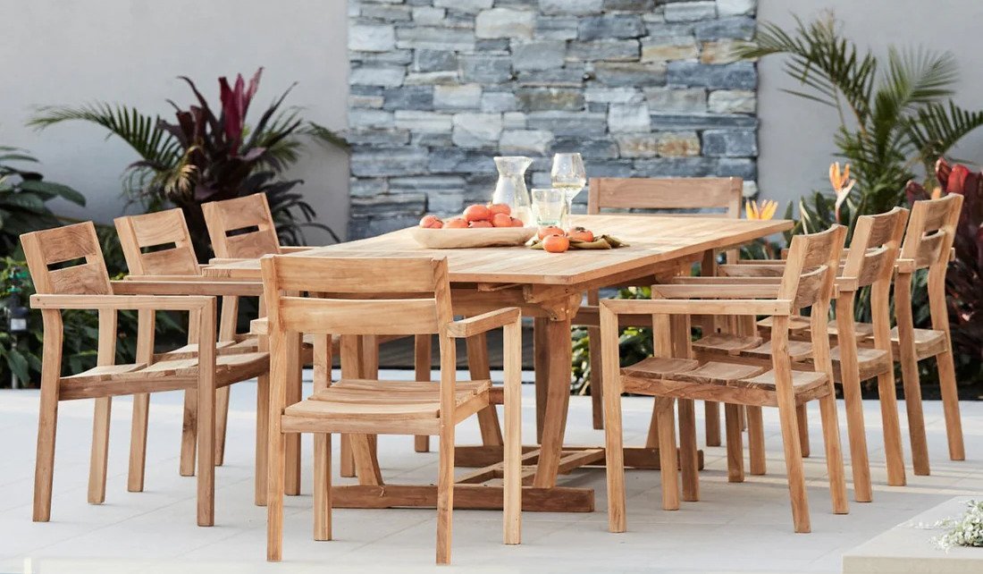 The Secret to Transforming Your Outdoor Space With Outdoor Dining Sets